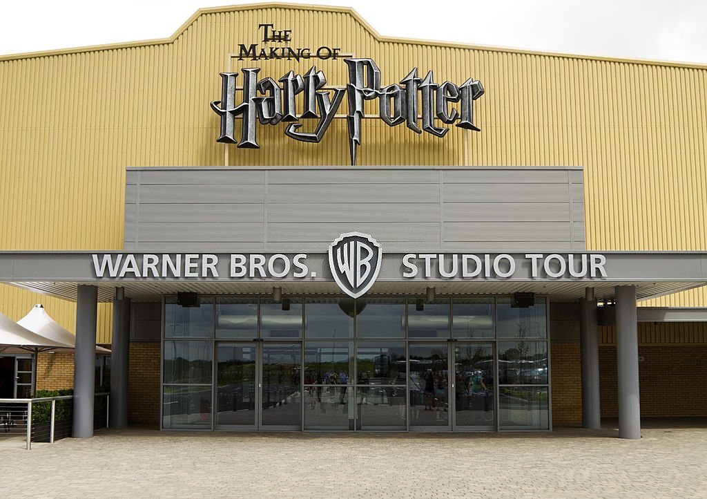 Regarder Harry Potter et la Chambre des Secrets en streaming sur Molotov TV